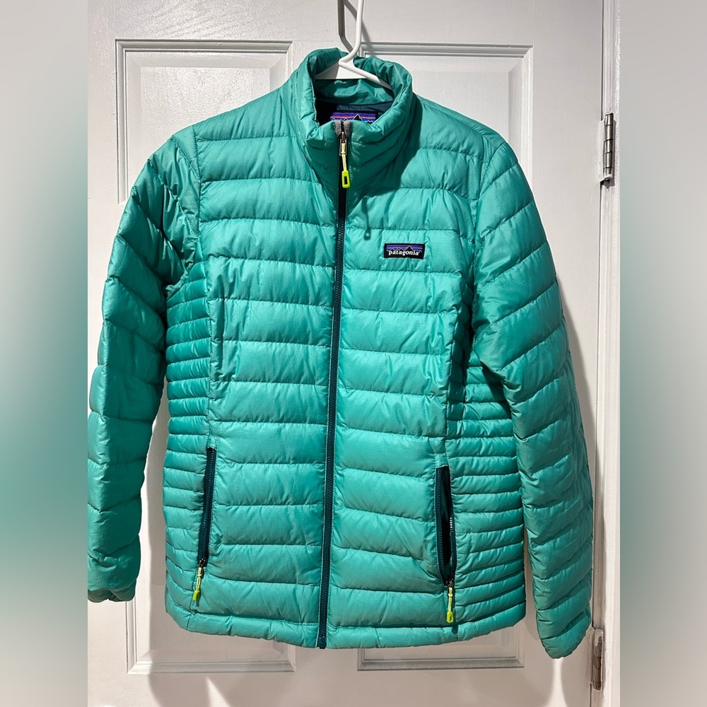 Patagonia jacket Women Medium.